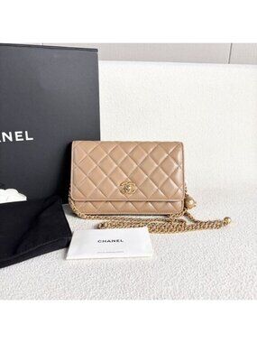 Chanel Women Pre-Loved Bag Very Good Condition